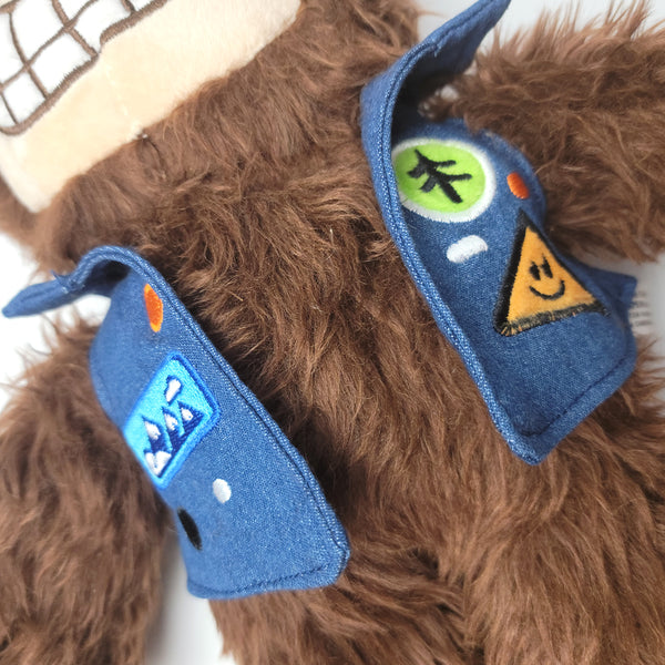 Sassy The Sasquatch Plushie, 8